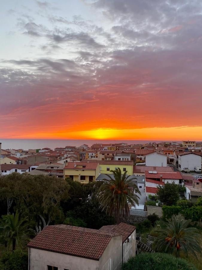 Appartamento Attico Con Terrazza Vista Mare Portoscuso Esterno foto